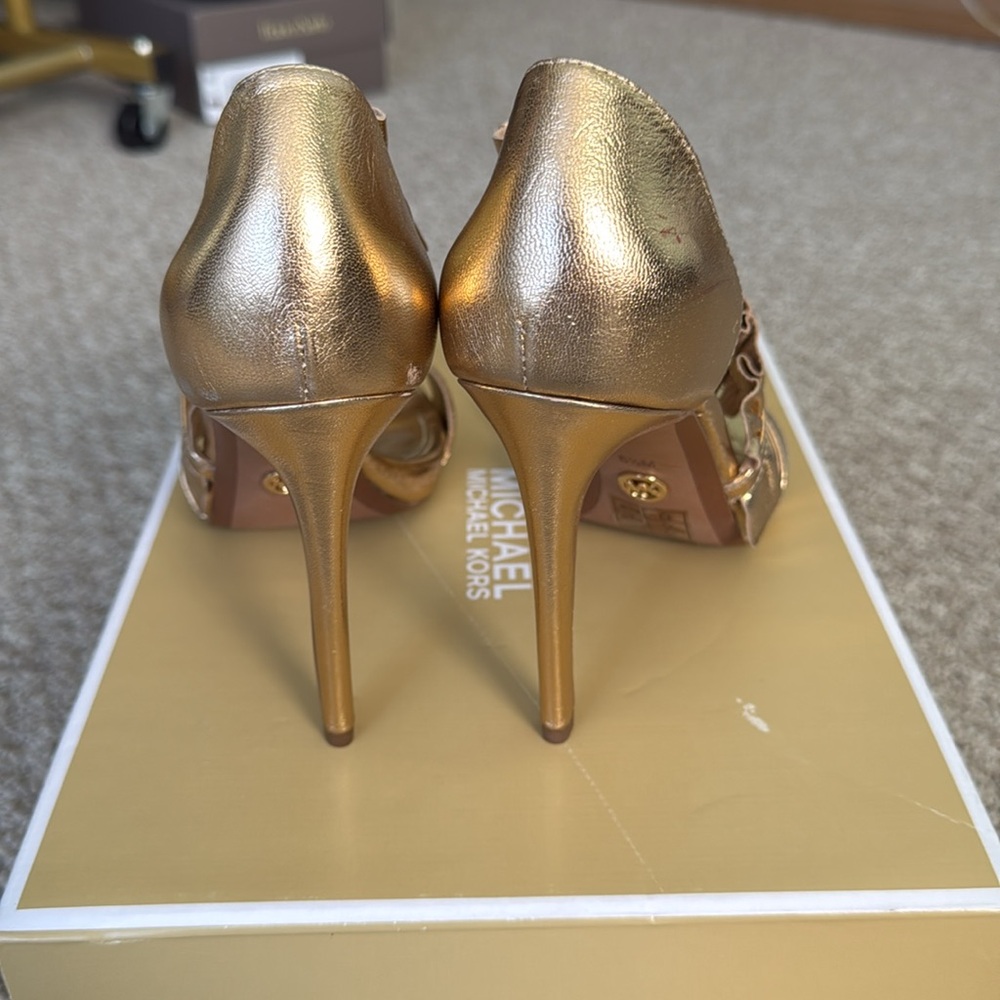 🛍️🛍️Michael, Michael Kors size 6 1/2 - Picture 4 of 5